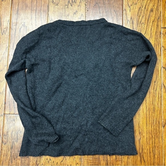 SUSS cashmere women’s sweater - Picture 2 of 4